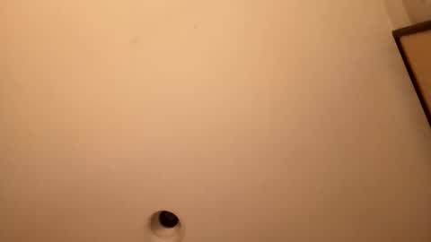 bgiamba21 online show from 11-01-25, 07:32