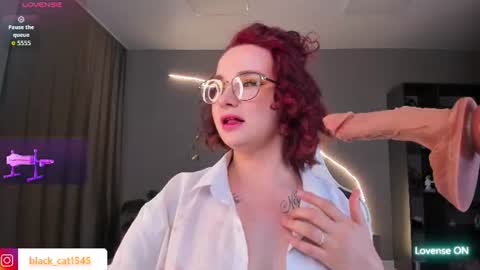 Snapshot of bharbie_xxx chatting on 06-19-26, 09:35 Gven dont forget to thumbs up me online show from 06-19-26, 09:35