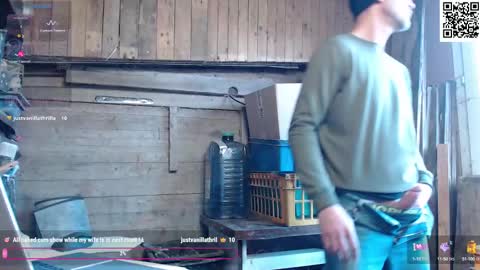 My name is David and if you like public exhibitions you wont be disappointed with me LoL - My favorite vibes is 44  online show from 02-14-25, 10:28