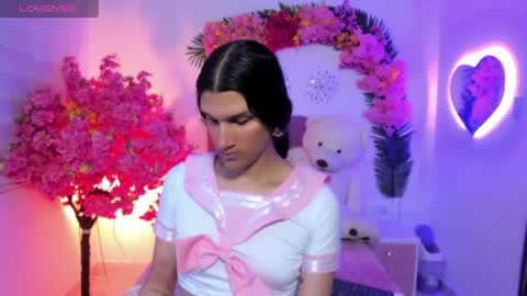 Snapshot of bianca_baldwin01 chatting on 05-30-26, 09:45 bianca_baldwin01 online show from 05-30-26, 09:45