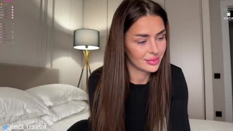 Snapshot of bianca_lawwson_ chatting on 12-27-24, 06:53 Bianca online show from 12-27-24, 06:53