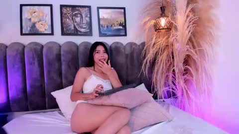 Snapshot of bianca_monroe_ chatting on 02-20-26, 02:28 Bianca online show from 02-20-26, 02:28