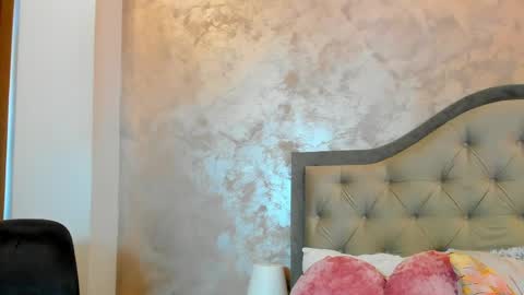 Snapshot of bianca_vale chatting on 06-05-26, 05:14 Bianca Vale online show from 06-05-26, 05:14