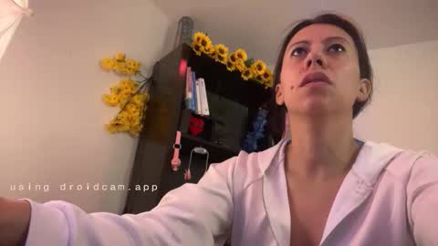 Snapshot of biancamirage1 chatting on 02-15-26, 01:31 Bianca Mirage online show from 02-15-26, 01:31