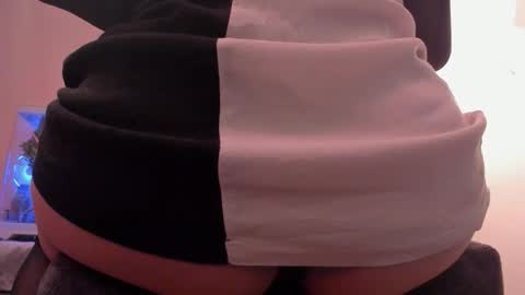 Snapshot of biancamirage1 chatting on 02-20-26, 02:17 Bianca Mirage online show from 02-20-26, 02:17