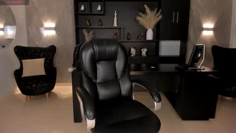 Bianca Pierce online show from 09-10-25, 11:54