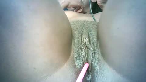 pretty online show from 01-20-25, 09:03