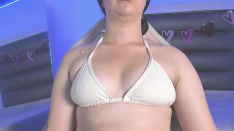 Snapshot of bibiana_js_ chatting on 02-19-26, 05:03 bibiana_js_ online show from 02-19-26, 05:03