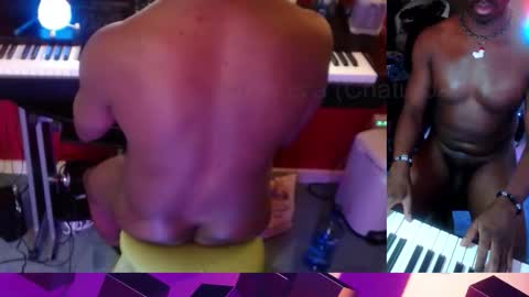 BicepsandFrot online show from 02-15-26, 07:51