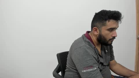 Snapshot of big_dad69 chatting on 09-18-25, 02:35 Tommy online show from 09-18-25, 02:35