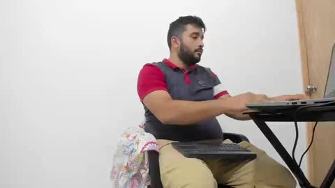 Snapshot of big_dad69 chatting on 09-24-25, 08:12 Tommy online show from 09-24-25, 08:12