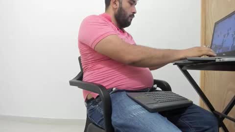 Snapshot of big_dad69 chatting on 09-30-25, 01:32 Tommy online show from 09-30-25, 01:32