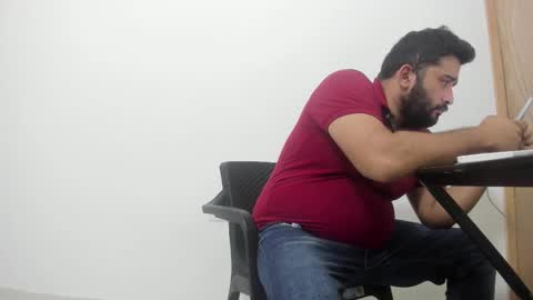 Snapshot of big_dad69 chatting on 10-05-25, 11:24 Tommy online show from 10-05-25, 11:24