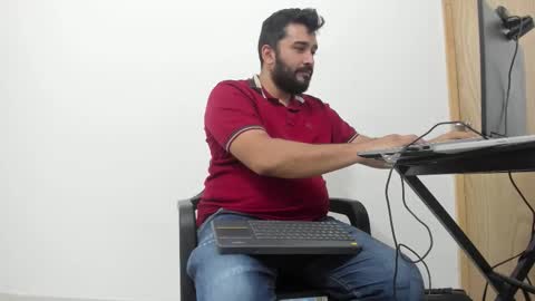 Snapshot of big_dad69 chatting on 10-14-25, 05:25 Tommy online show from 10-14-25, 05:25