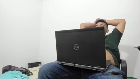 Tommy online show from 12-16-25, 01:32