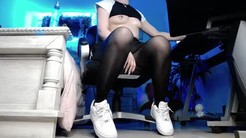 Lava online show from 01-21-25, 02:11