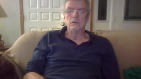 Snapshot of bigalnoone chatting on 10-28-25, 04:05 bigalnoone online show from 10-28-25, 04:05