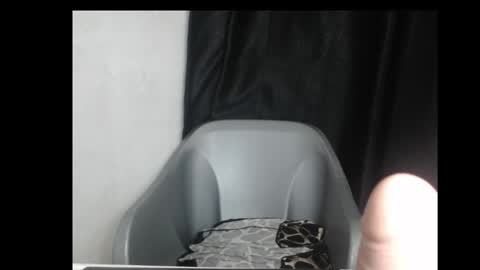 Snapshot of bigassdrip chatting on 02-25-26, 11:14 bigassdrip online show from 02-25-26, 11:14