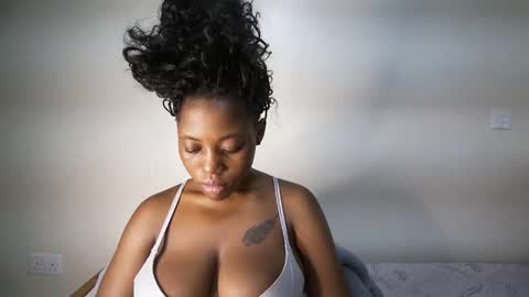 bigassmello_ online show from 05-06-26, 02:08