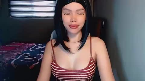 Snapshot of bigassslutdoll chatting on 07-07-26, 01:19 Mia online show from 07-07-26, 01:19