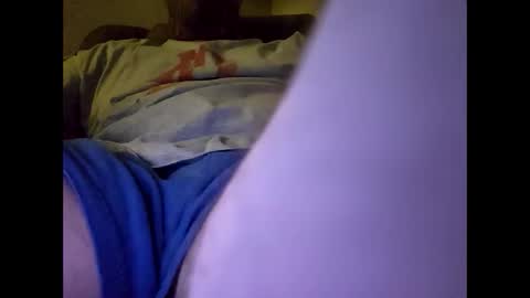 Snapshot of bigbadray69 chatting on 01-23-25, 01:08 Little cock online show from 01-23-25, 01:08