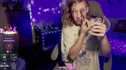 Snapshot of bigbearandbunny chatting on 10-08-25, 12:19 bigbearandbunny online show from 10-08-25, 12:19