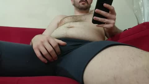 Snapshot of bigbelly221 chatting on 06-17-26, 08:32 bigbelly221 online show from 06-17-26, 08:32
