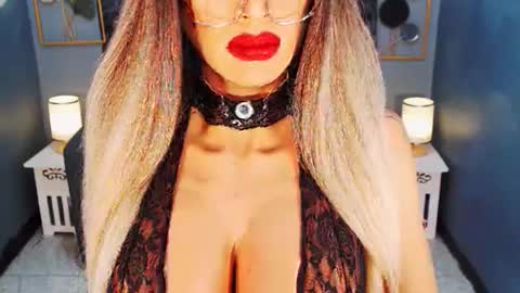 Loraine Cruz online show from 06-24-26, 07:18