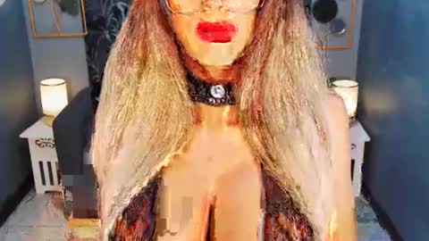 Loraine Cruz online show from 06-29-26, 10:26