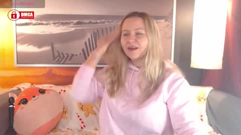 BigBoobsArri online show from 12-17-24, 08:12