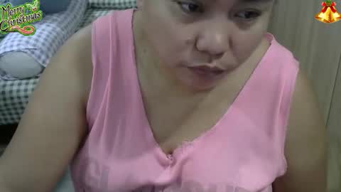 Snapshot of bigboobslyn chatting on 11-17-25, 07:14 bigboobslyn online show from 11-17-25, 07:14
