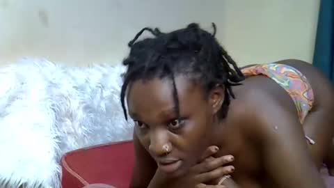 Vee online show from 12-05-25, 10:35