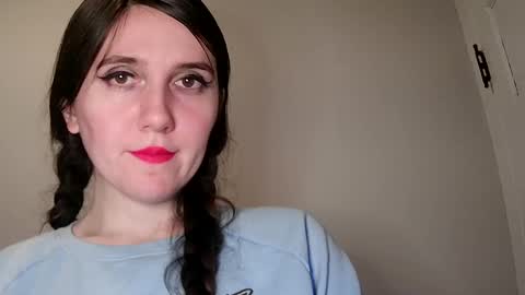 Isabella online show from 01-25-25, 11:11