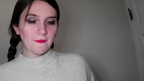 Isabella online show from 01-31-25, 02:04