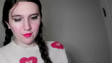 Isabella online show from 02-05-25, 05:53