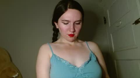Snapshot of bigbootybunny chatting on 07-15-26, 06:40 Isabella online show from 07-15-26, 06:40