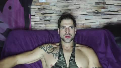 Snapshot of bigboyband chatting on 12-06-24, 09:46 Bigboyband online show from 12-06-24, 09:46