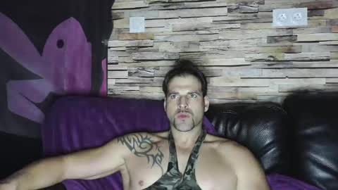 Snapshot of bigboyband chatting on 01-03-25, 07:07 Bigboyband online show from 01-03-25, 07:07