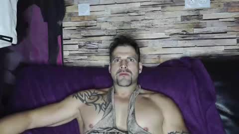 Snapshot of bigboyband chatting on 01-18-25, 09:13 Bigboyband online show from 01-18-25, 09:13