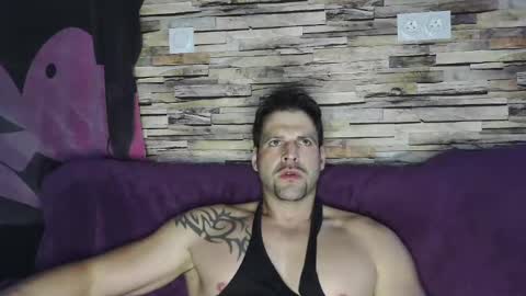 Snapshot of bigboyband chatting on 02-09-25, 03:34 Bigboyband online show from 02-09-25, 03:34