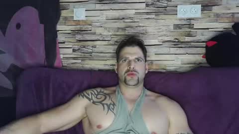 Snapshot of bigboyband chatting on 02-23-25, 04:57 Bigboyband online show from 02-23-25, 04:57