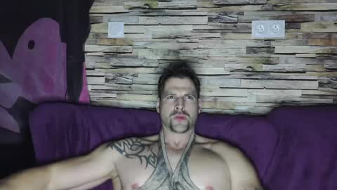 Snapshot of bigboyband chatting on 02-28-25, 07:25 Bigboyband online show from 02-28-25, 07:25