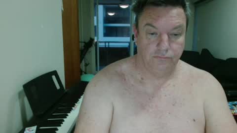 Snapshot of bigboybenny176 chatting on 06-16-26, 08:44 bigboybenny176 online show from 06-16-26, 08:44