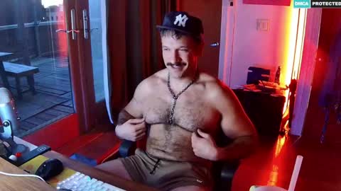 Snapshot of bigbro42069 chatting on 06-01-26, 12:45 BigBro online show from 06-01-26, 12:45