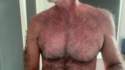 Snapshot of bigbush1 chatting on 06-15-26, 01:19 big bush online show from 06-15-26, 01:19