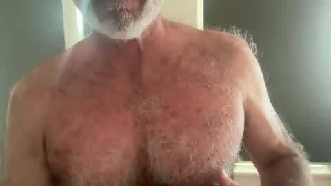 Snapshot of bigbush1 chatting on 06-22-26, 03:25 big bush online show from 06-22-26, 03:25