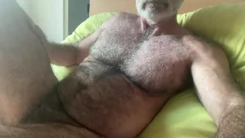 Snapshot of bigbush1 chatting on 06-27-26, 02:05 big bush online show from 06-27-26, 02:05