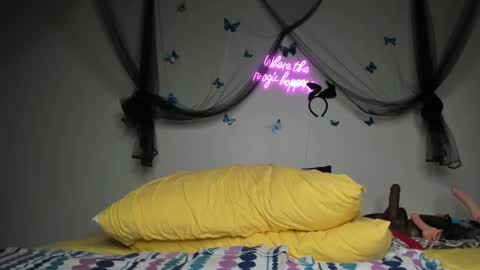 bigbuttsarena online show from 02-11-25, 07:38