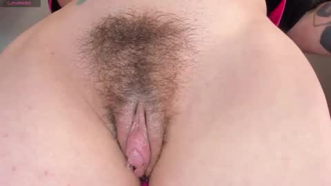 Snapshot of bigclitti chatting on 09-19-25, 10:49 Artura online show from 09-19-25, 10:49