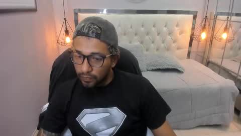 Snapshot of bigcock_hair chatting on 11-20-25, 06:07 bigcock_hair online show from 11-20-25, 06:07